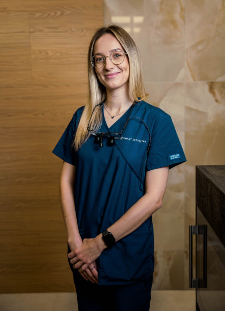 Viktória Hunková, DiS Dentální hygiena